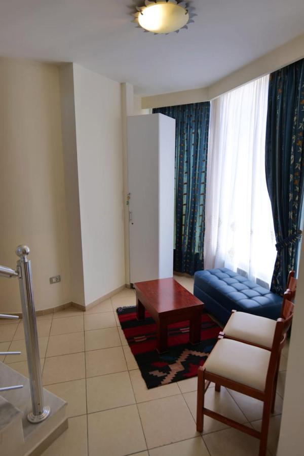 Hotel Veli Саранда Экстерьер фото