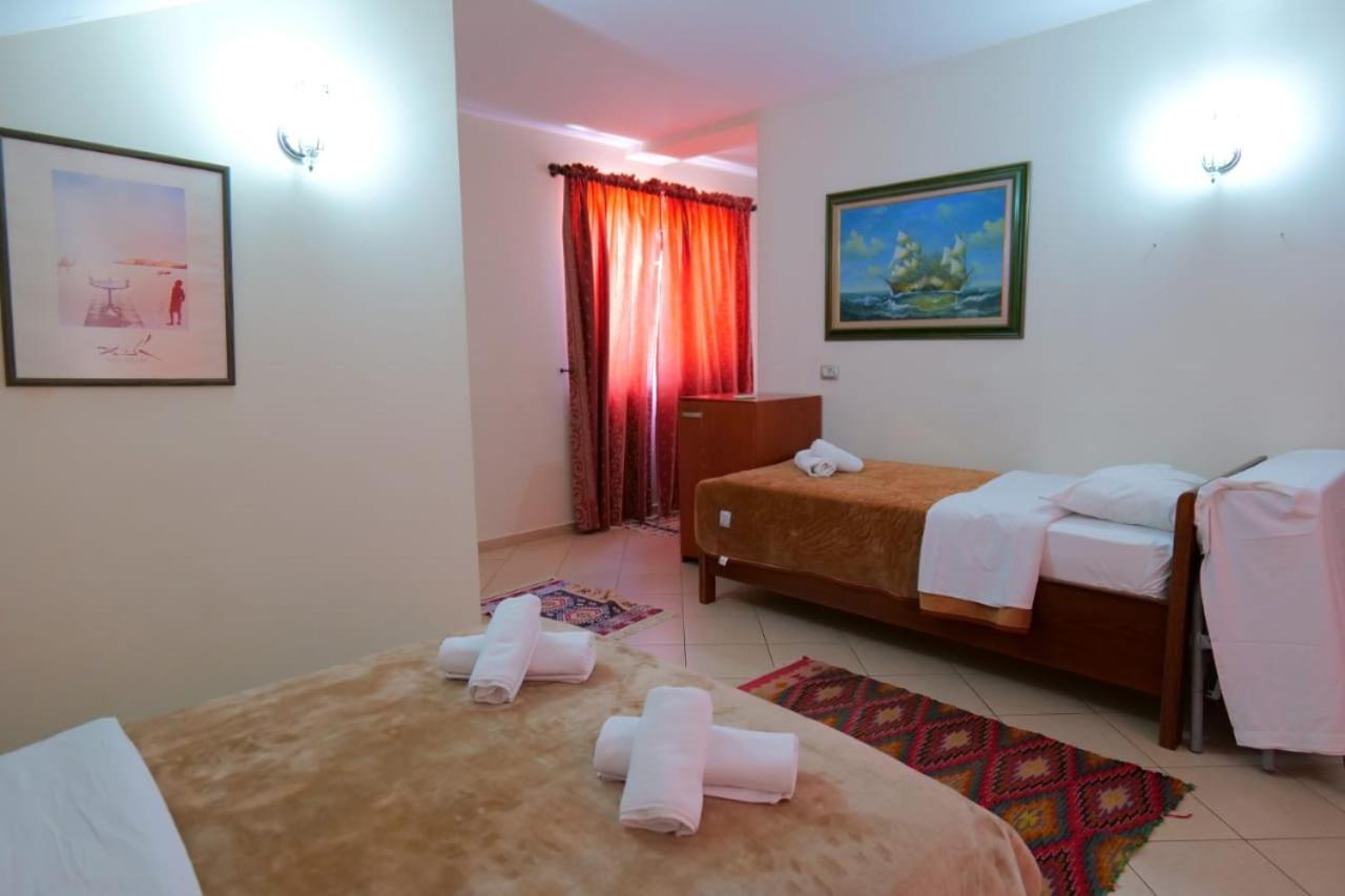 Hotel Veli Саранда Экстерьер фото