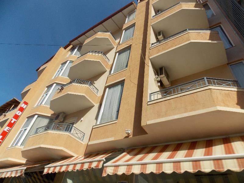 Hotel Veli Саранда Экстерьер фото